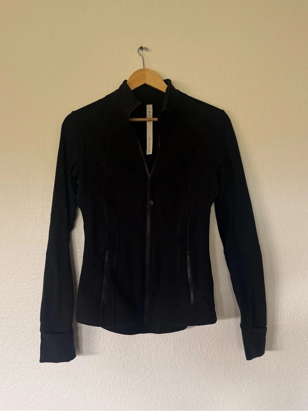 Women’s black Lululemon zip up jacket